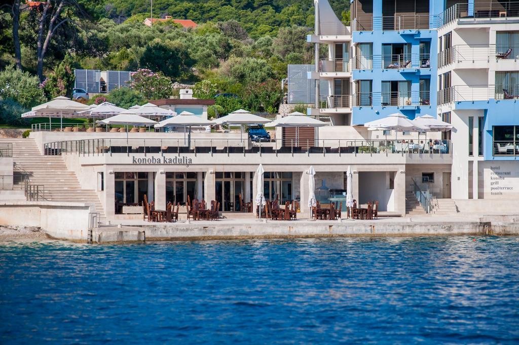 Hotel Lavanda Bozava Bagian luar foto