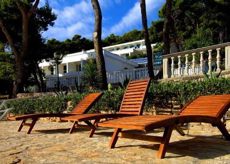 Hotel Lavanda Bozava Bagian luar foto
